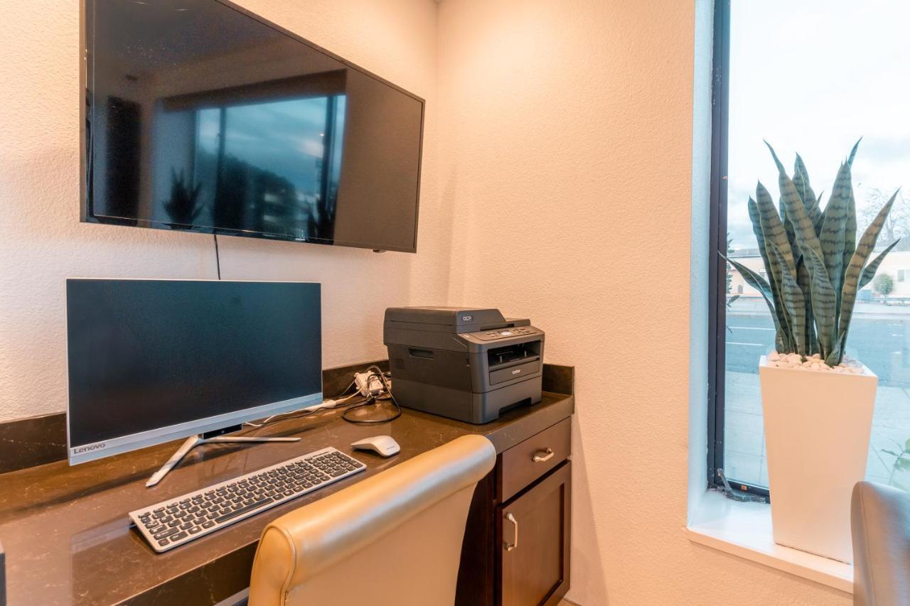 Hotel Aluxor Sfo, Sapphire Boutique Collection Σαν Μπρούνο Εξωτερικό φωτογραφία